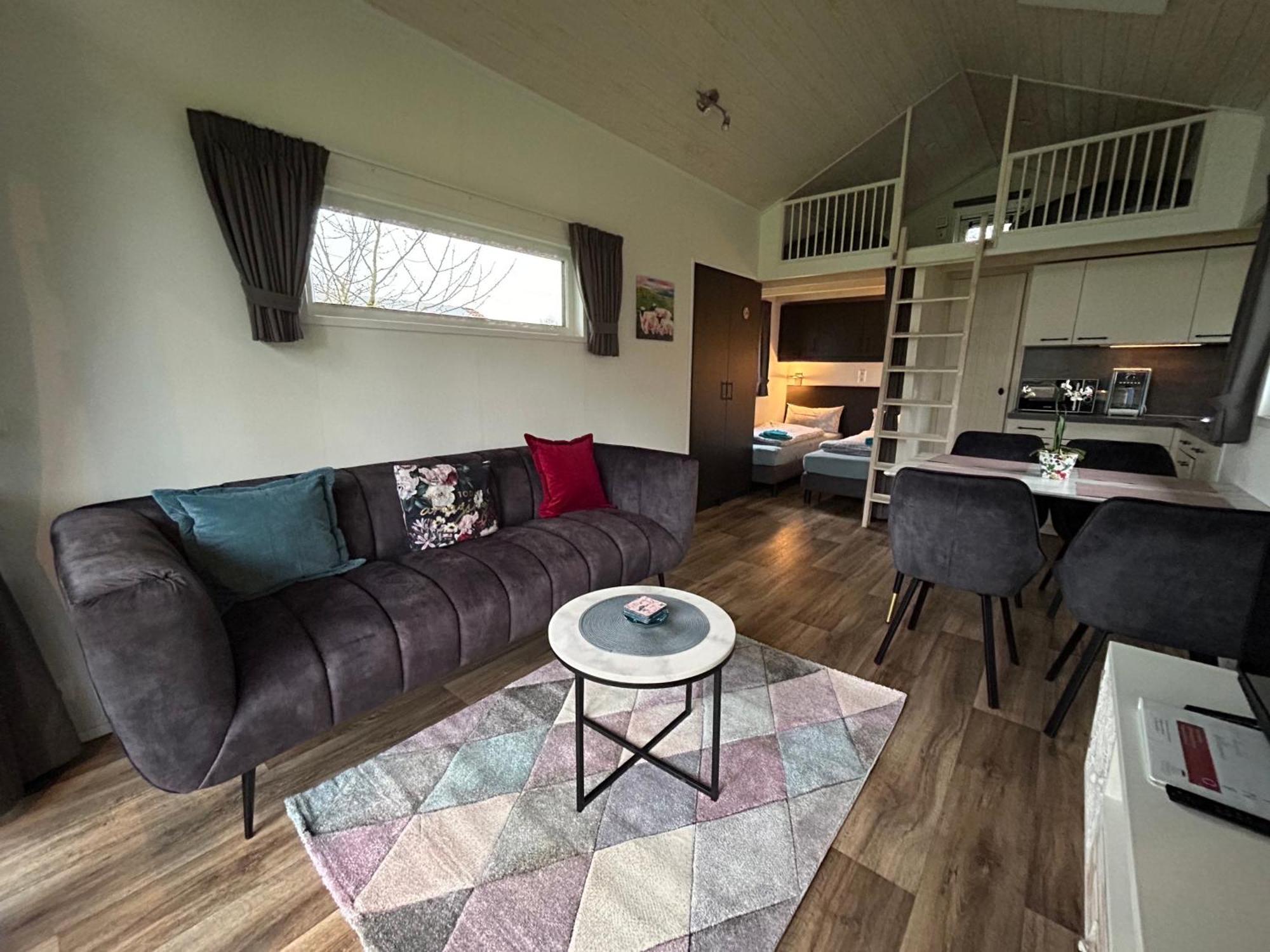 瓦雷尔Tiny House 1E别墅 外观 照片